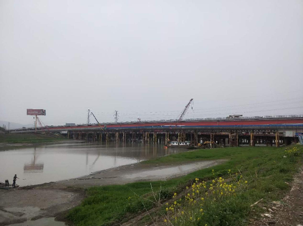 G5011芜合高速公路芜湖至林头段改扩建工程牛屯河大桥（施工）
